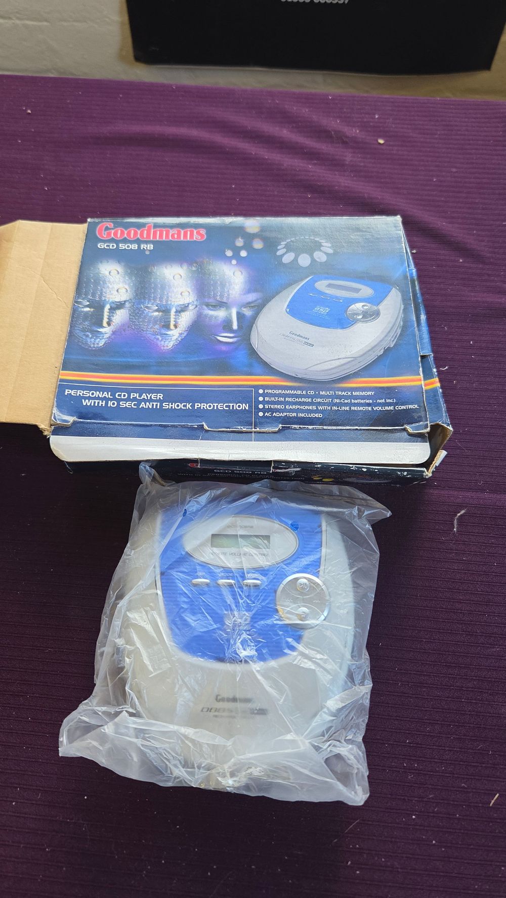 Lot 313 – Vintage Goodmans Personal CD Player