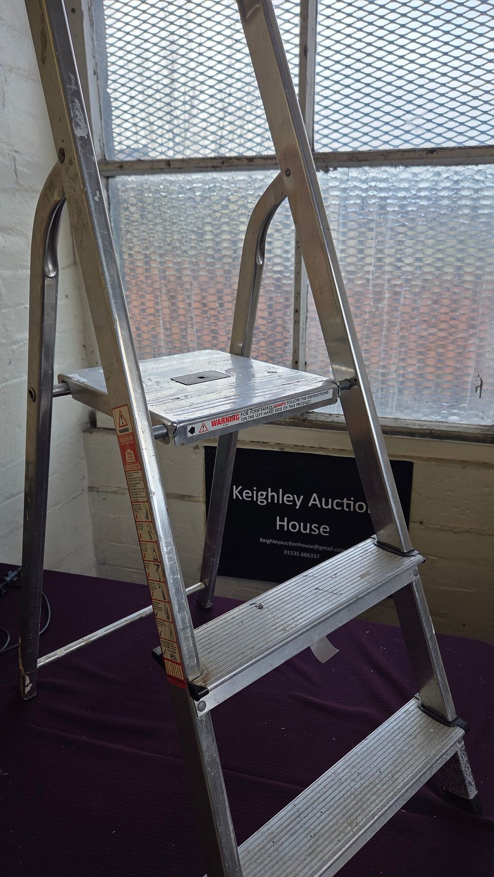Lot 316 – Hailo Aluminium 3-Step Folding Platform Ladder