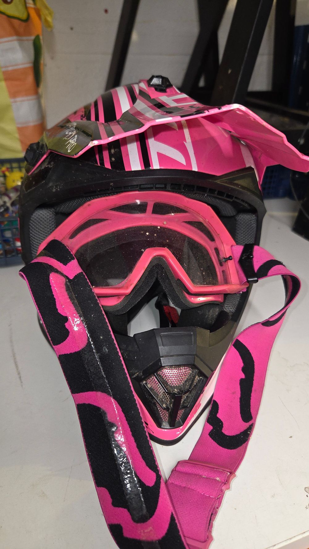 Lot 358 – Two Items Comprising a Motocross Helmet and Fox Racing Goggles