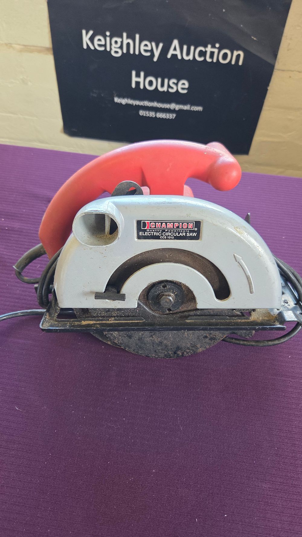 Lot 177 – Champion Quality Powertools CCS 1010 Electric Circular Saw in working order