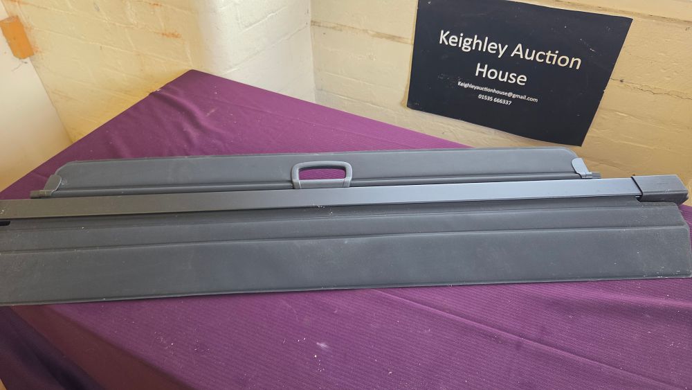 Lot 226 – Retractable Cargo Load Cover, Suitable for Estate or SUV Vehicle