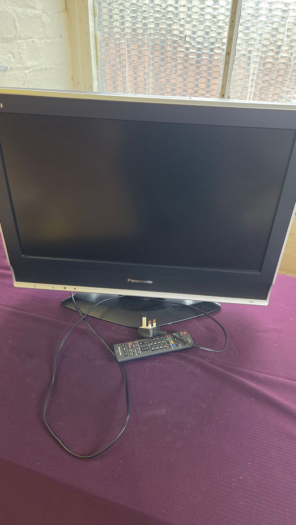Lot 285 – Panasonic 26-Inch HD Ready LCD Television with remote