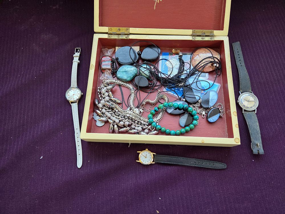 Lot 629 – An Assortment of Costume Jewellery and Three Wristwatches in a Wooden Box