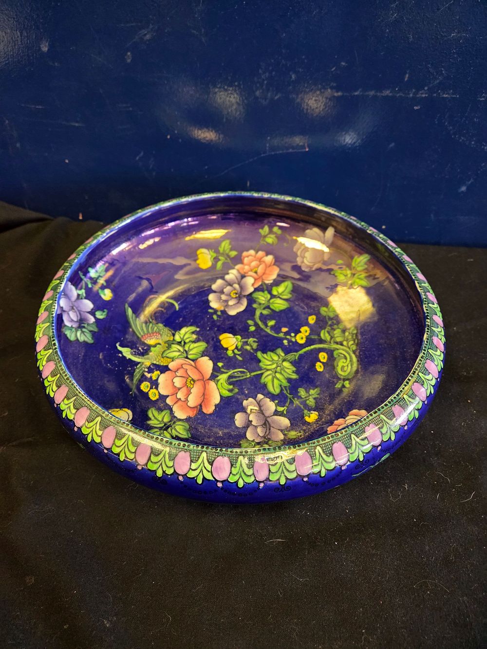 Lot 165 – Maling Lustreware Shallow Bowl in the Cloisonne Pattern