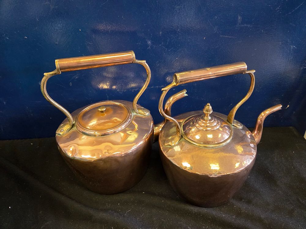 Lot 183 – A Pair of Victorian Style Graduated Copper Tea Kettles