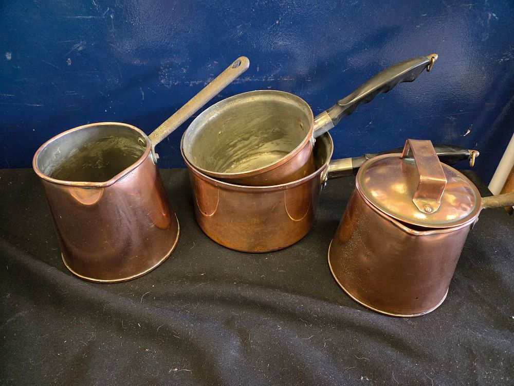 Lot 184 – An Assortment of 20th Century Copper Cookware
