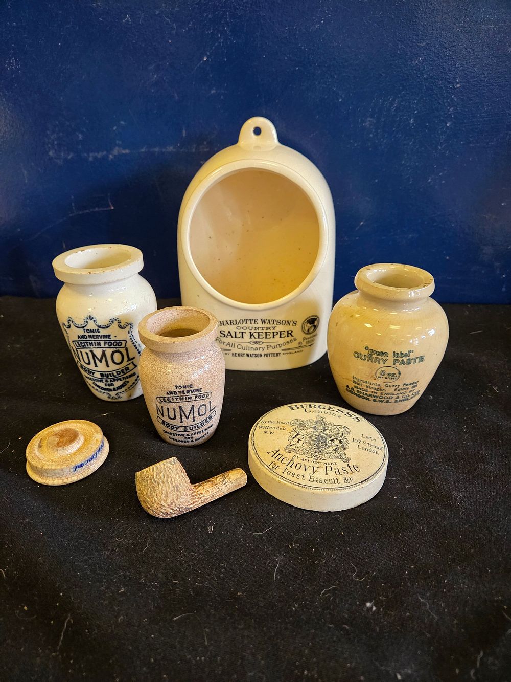 Lot 193 – A Collection of Seven Pieces of British Advertising Ceramics and Kitchenalia