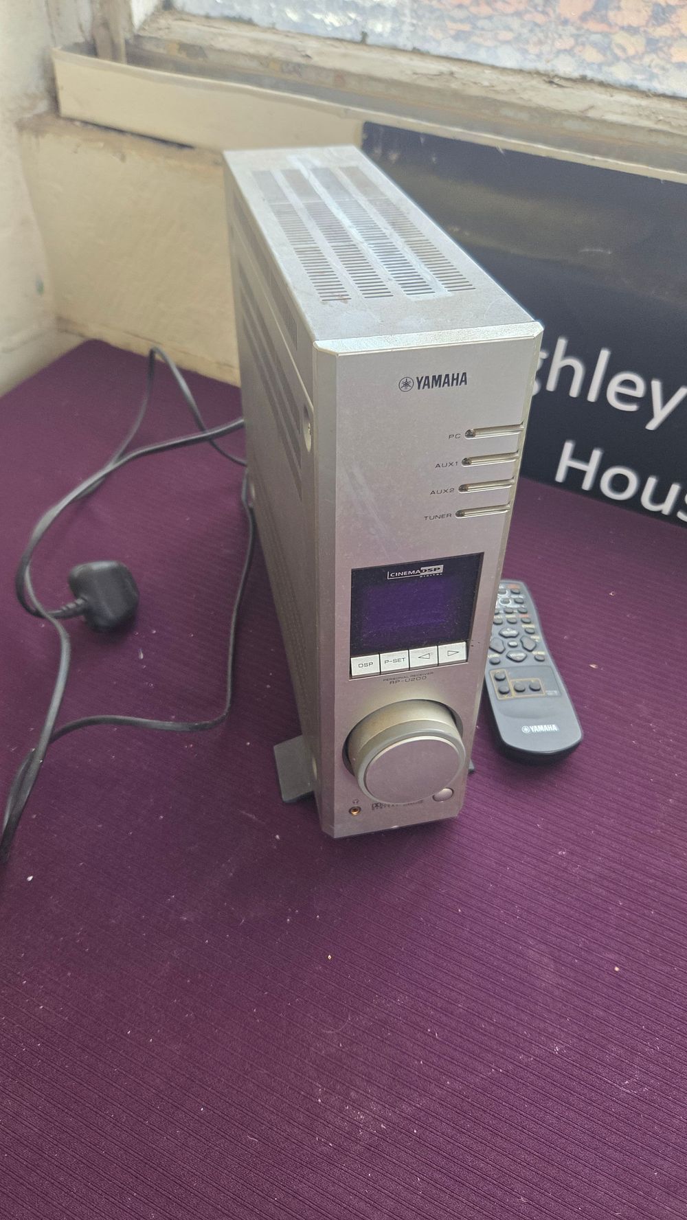 Lot 236 – Yamaha RP-U200 Personal Receiver with Remote Control powers on