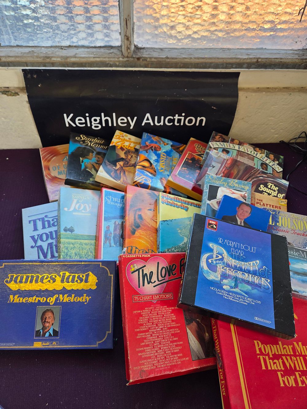Lot 253 – A Collection of Vintage Music Cassette Sets