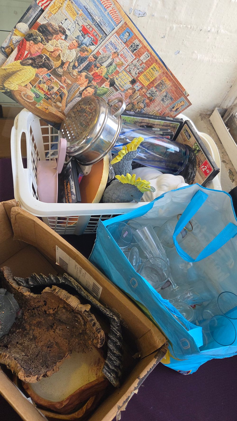 Lot 256 – Basket, Box and Bag of Decorative Objects Glassware and Household Goods including a Large Wall Clock and Cockatoo Figurines
