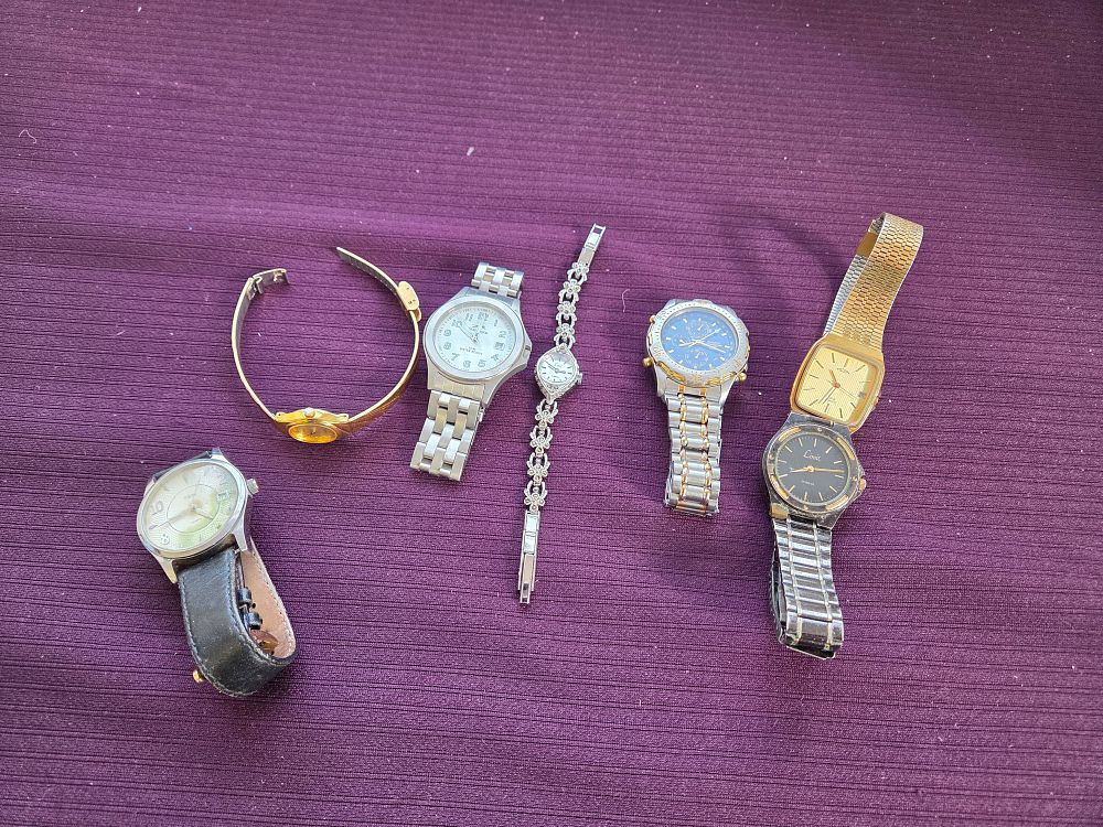 Lot 602 – A collection of seven assorted wristwatches including Camy, Accurist, and Rotary