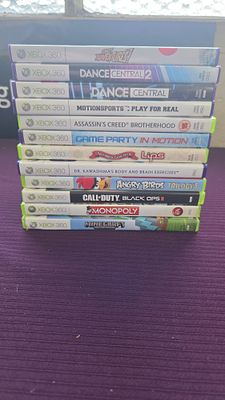 Twelve Microsoft Xbox 360 video games including Kinect titles