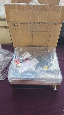 New Boxed RetroAudio A6 Three-Speed Vinyl Record Player with Built-in Speakers