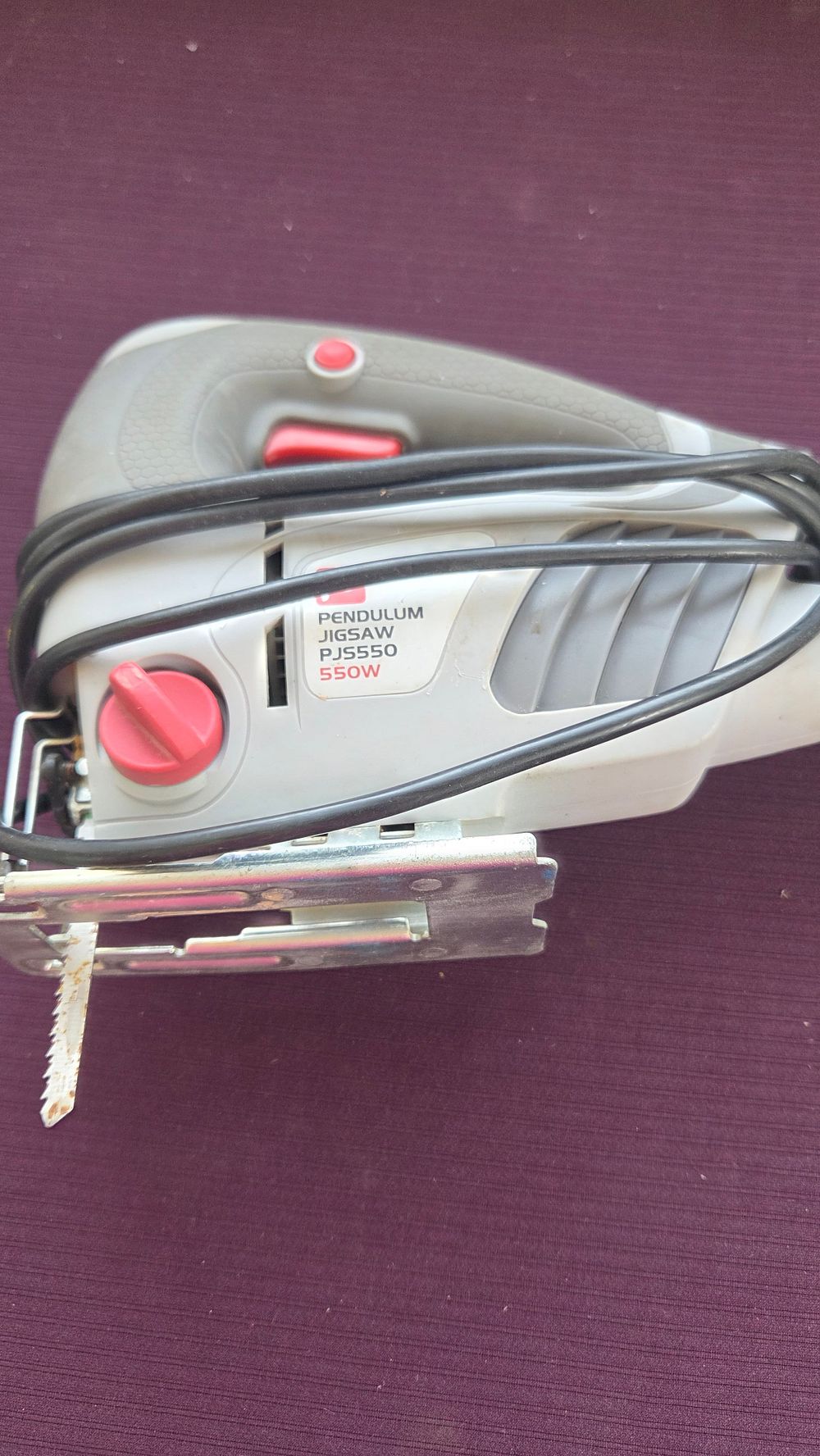 Lot 215 – Performance Power PJS550 550W Pendulum Jigsaw in working order
