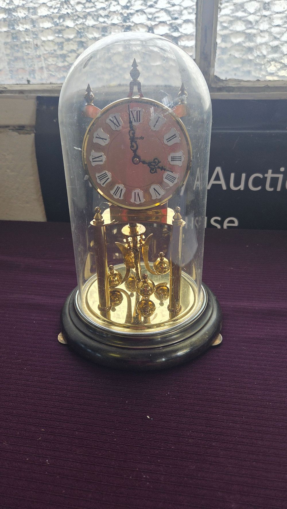 Lot 309 – A London Clock Co. Quartz Anniversary Style Mantel Clock