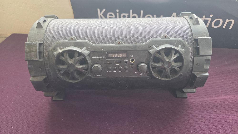 Lot 326 – Portable Bazooka 5512 Wireless Boombox Speaker