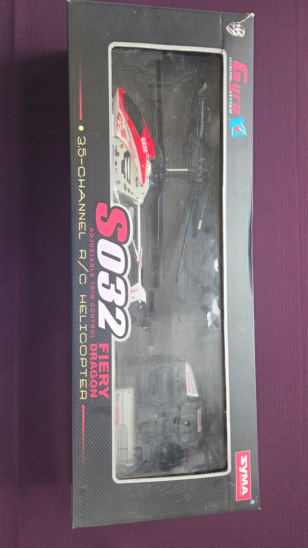 Lot 249 – Syma S032 Fiery Dragon Radio-Controlled Helicopter powers on