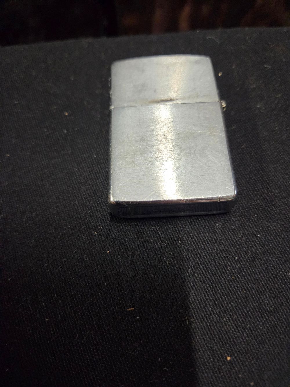 Lot 631 – Zippo Silver-Toned Pipe Lighter with Etched Pipe Graphic