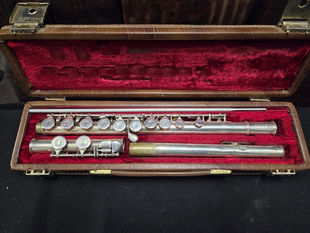 Lot 635 – Boosey and Hawkes London Emperor Flute with Case