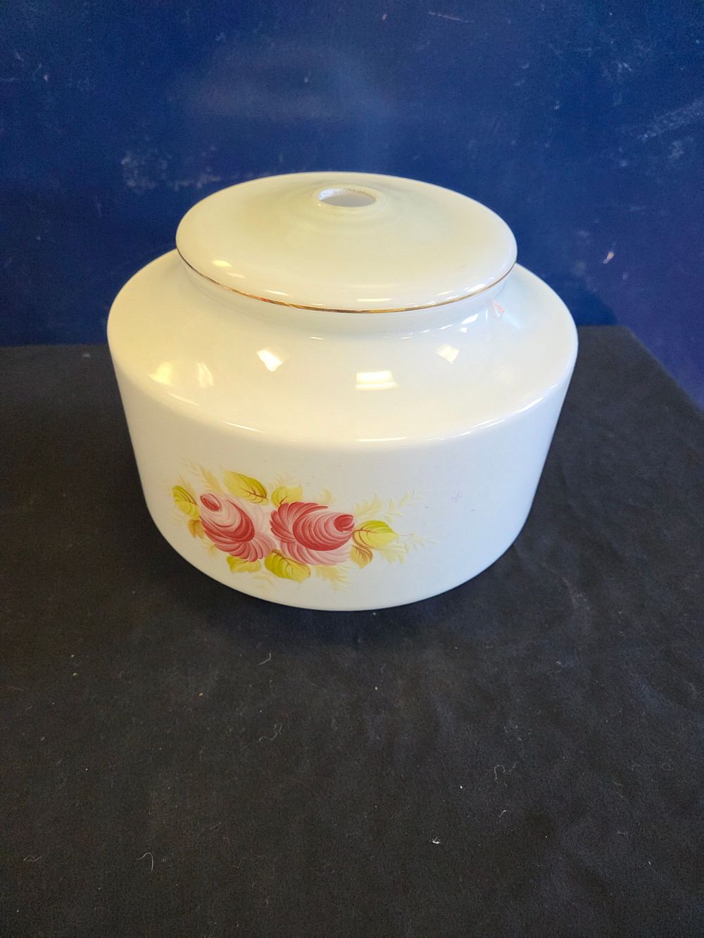 Lot 647 – A Mid-20th Century British Milk Glass Lamp Shade with Floral Decoration
