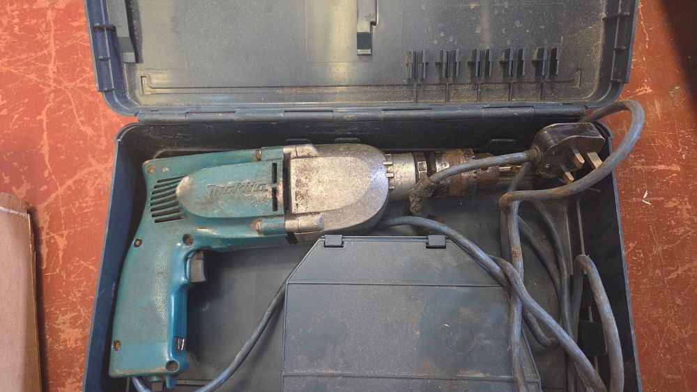 Lot 226 – Makita HP2010N 2-Speed Hammer Drill