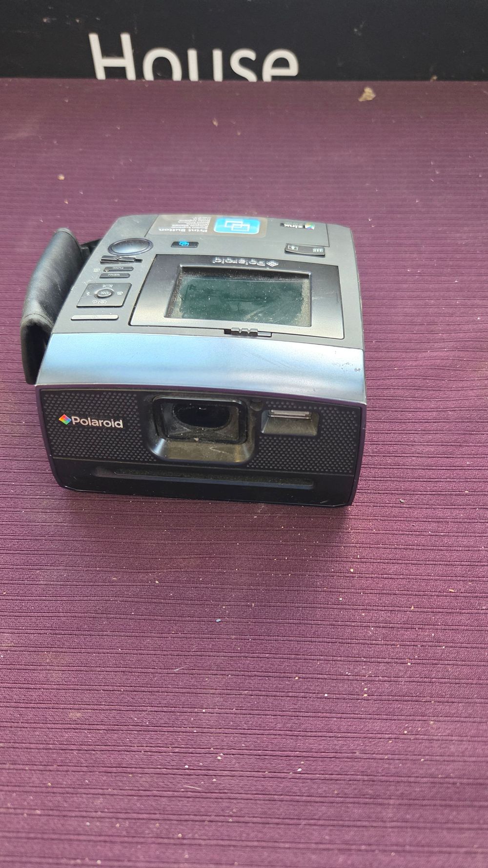 Lot 296 – Polaroid Z340 Instant 14.0 MP Digital Camera with ZINK Technology