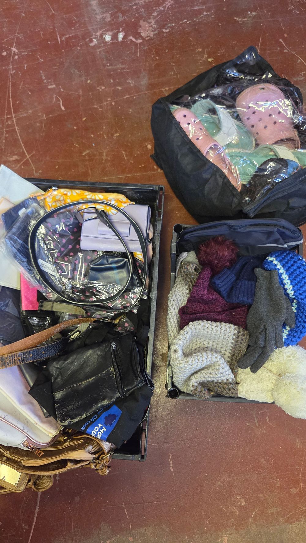 Lot 333 – Two Boxes of Mixed Fashion Accessories Including Footwear, Winter Knitwear, and Handbags