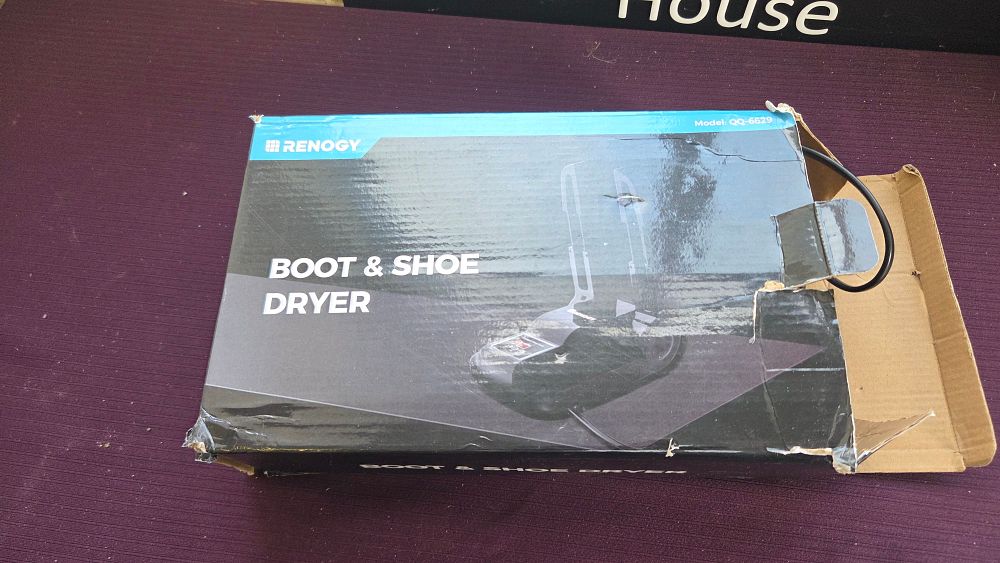 Lot 155 – Boxed Renogy Boot and Shoe Dryer Model QQ-6629