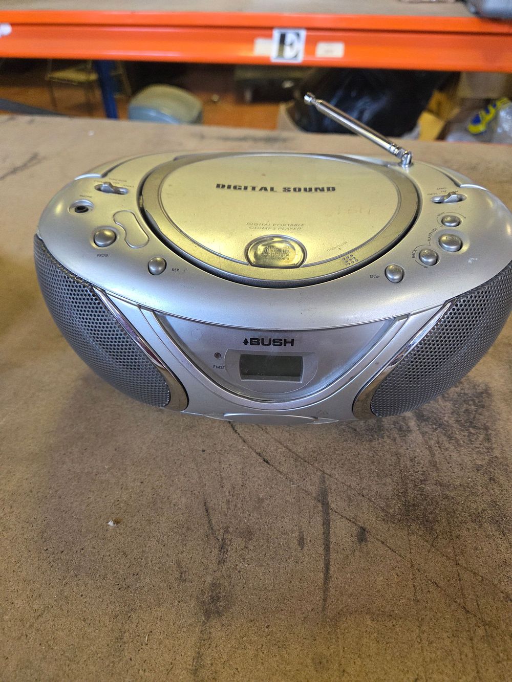 Lot 394 – Bush Portable CD and MP3 Player with FM Radio