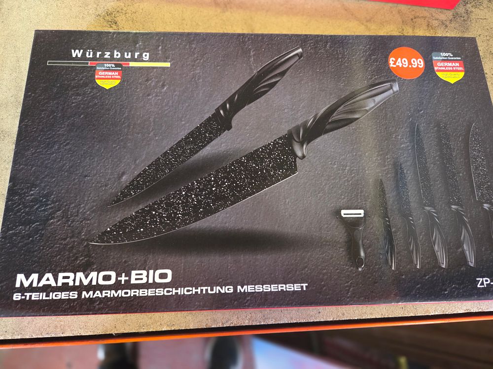 Lot 399 – A 6-Piece Set of Würzburg MARMO+BIO Marble Coated Kitchen Knives