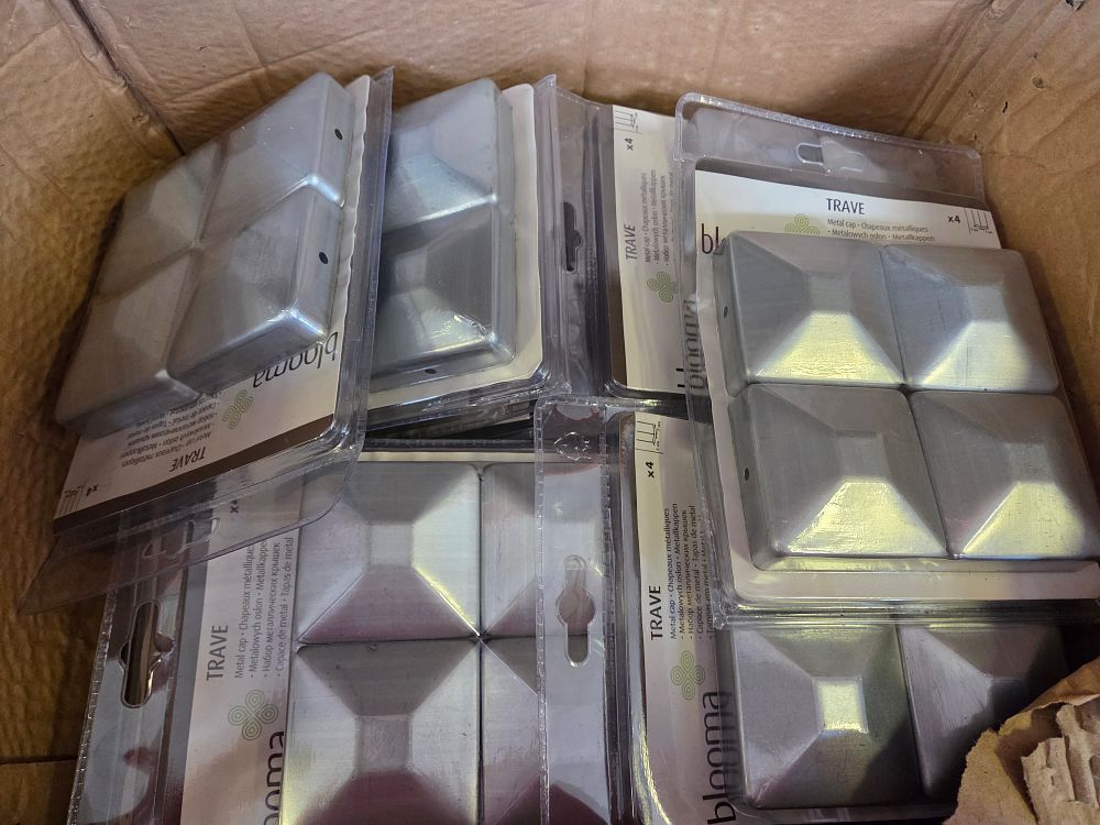 Lot 422 – A box of Blooma TRAVE Galvanised Steel Pyramid Caps