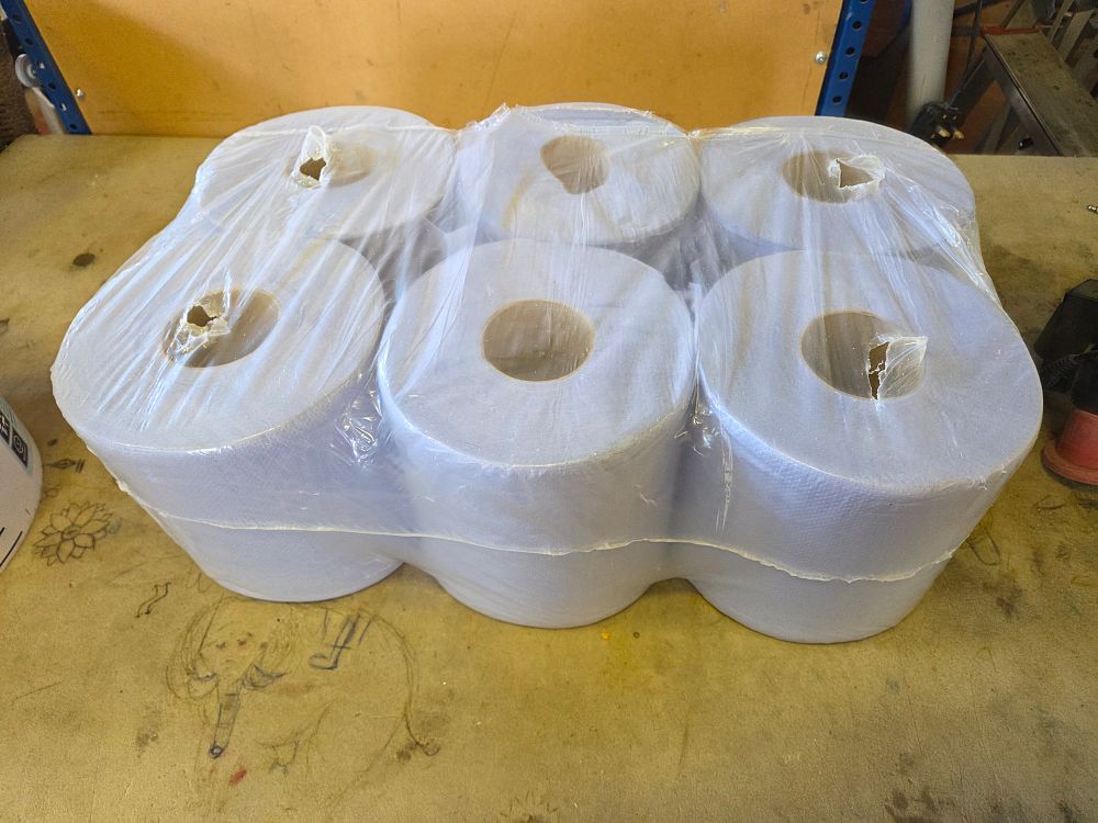 Lot 450 – A Pack of Blue Centrefeed Paper Towel Rolls