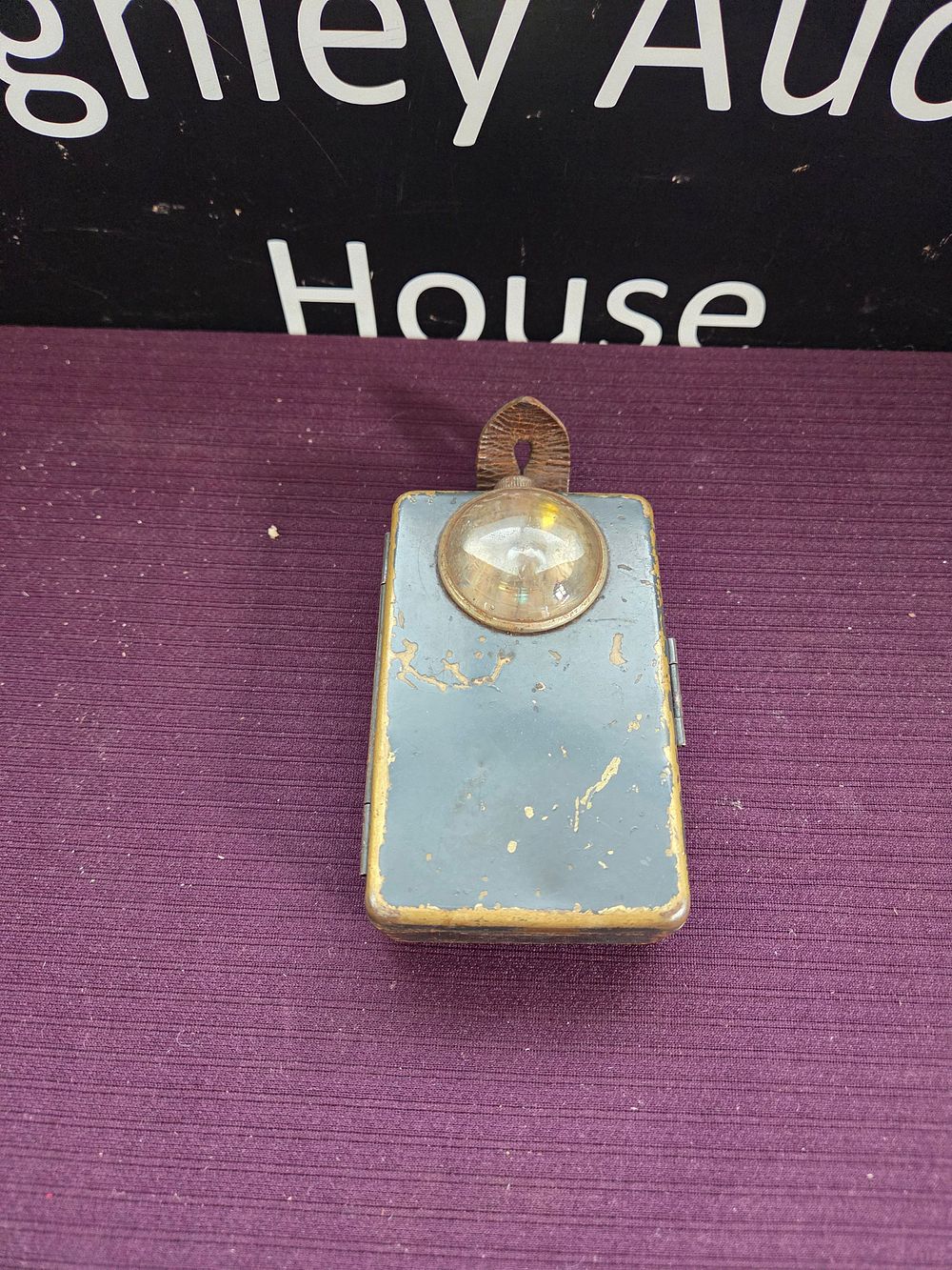 Lot 630 – A WW2 German Military Style Pertrix No. 679L Signal Torch