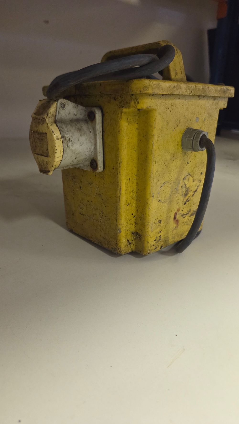 Lot 275 – A Portable 110V Industrial Site Transformer