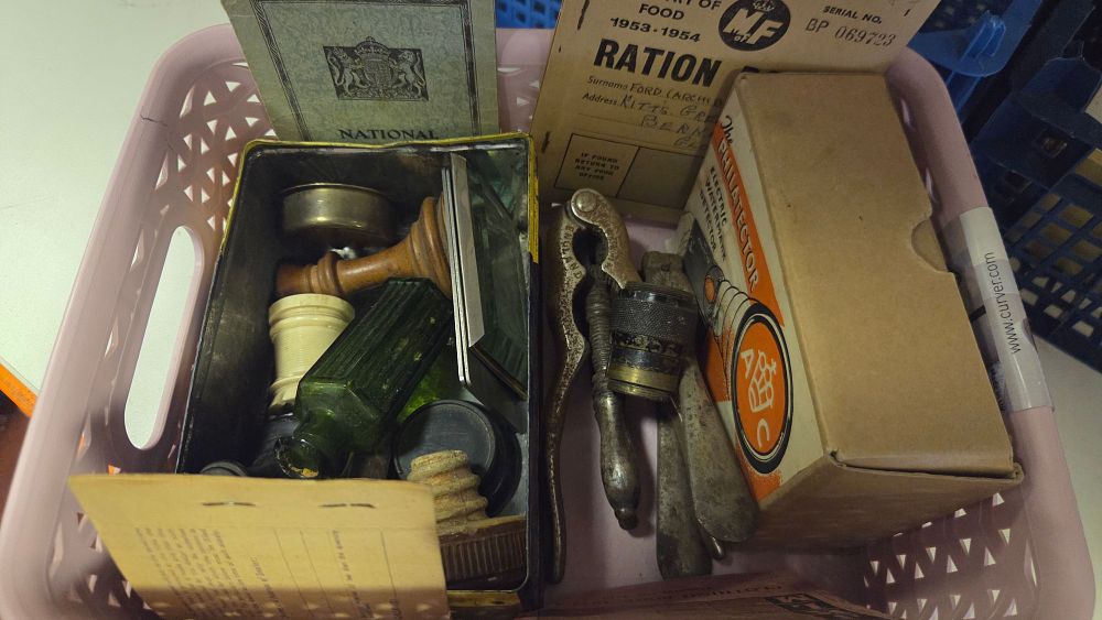 Lot 284 – A Collection of Mid-20th-Century British Ephemera and Vintage Household Objects