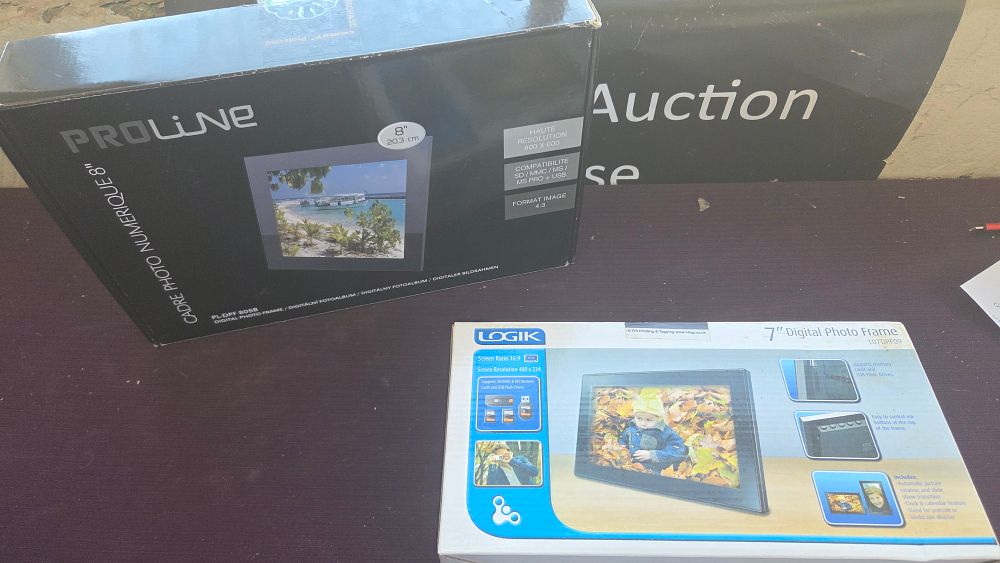 Lot 194 – Two Boxed Digital Photo Frames comprising a Proline PL-DPF 805B and a Logik L07DPF09