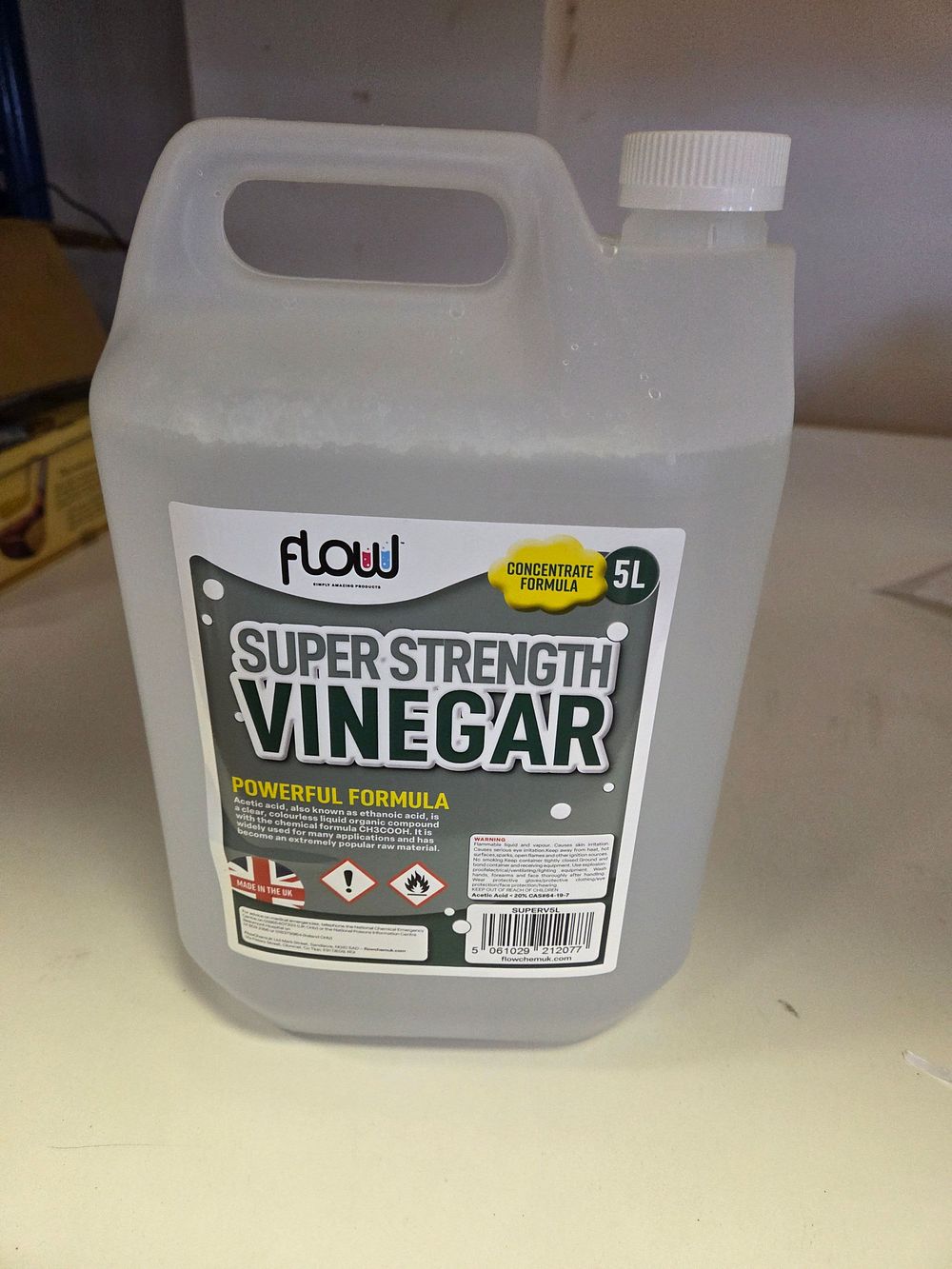 Lot 311 – Flow Super Strength 20 Percent Vinegar Concentrate 5 Litre
