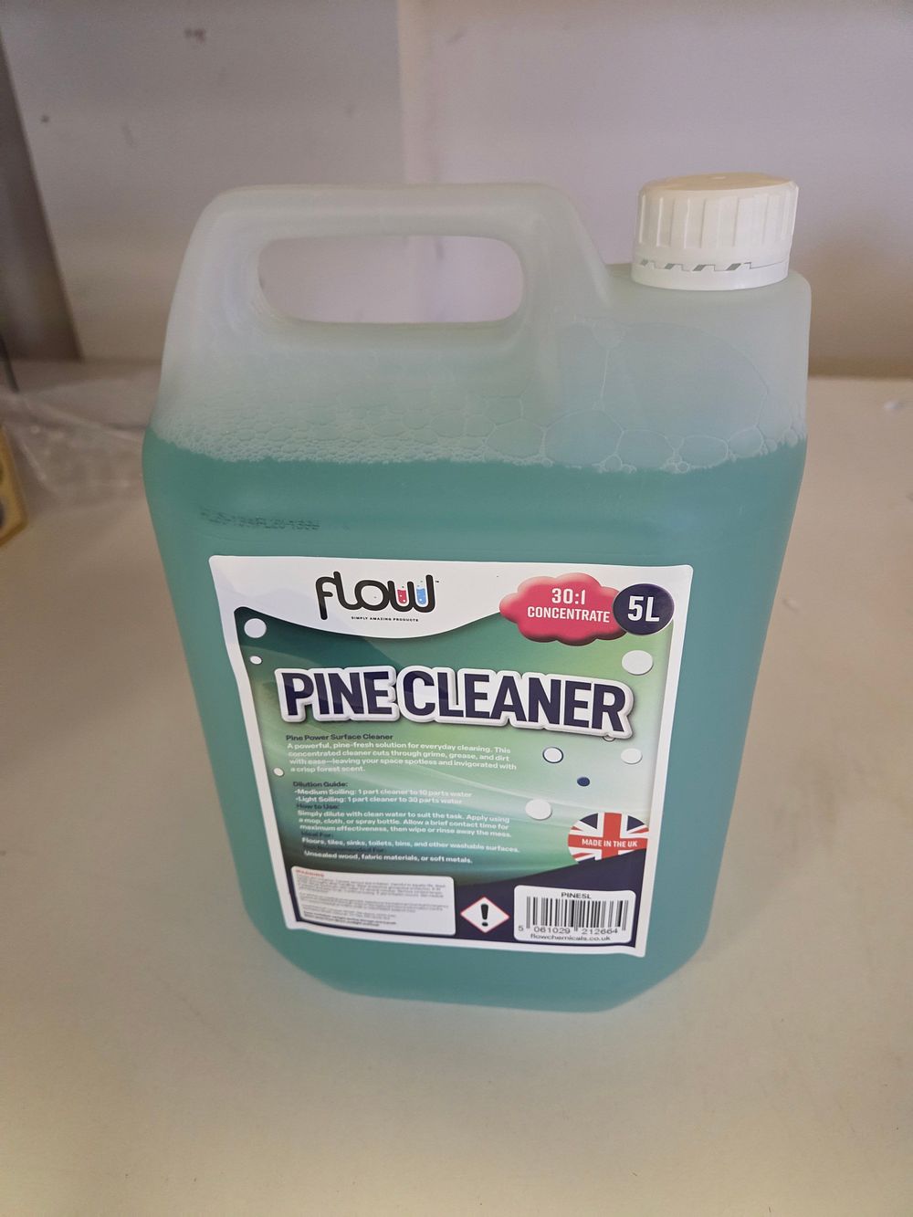 Lot 312 – Flow Pine Cleaner 30:1 Concentrate, 5 Litres