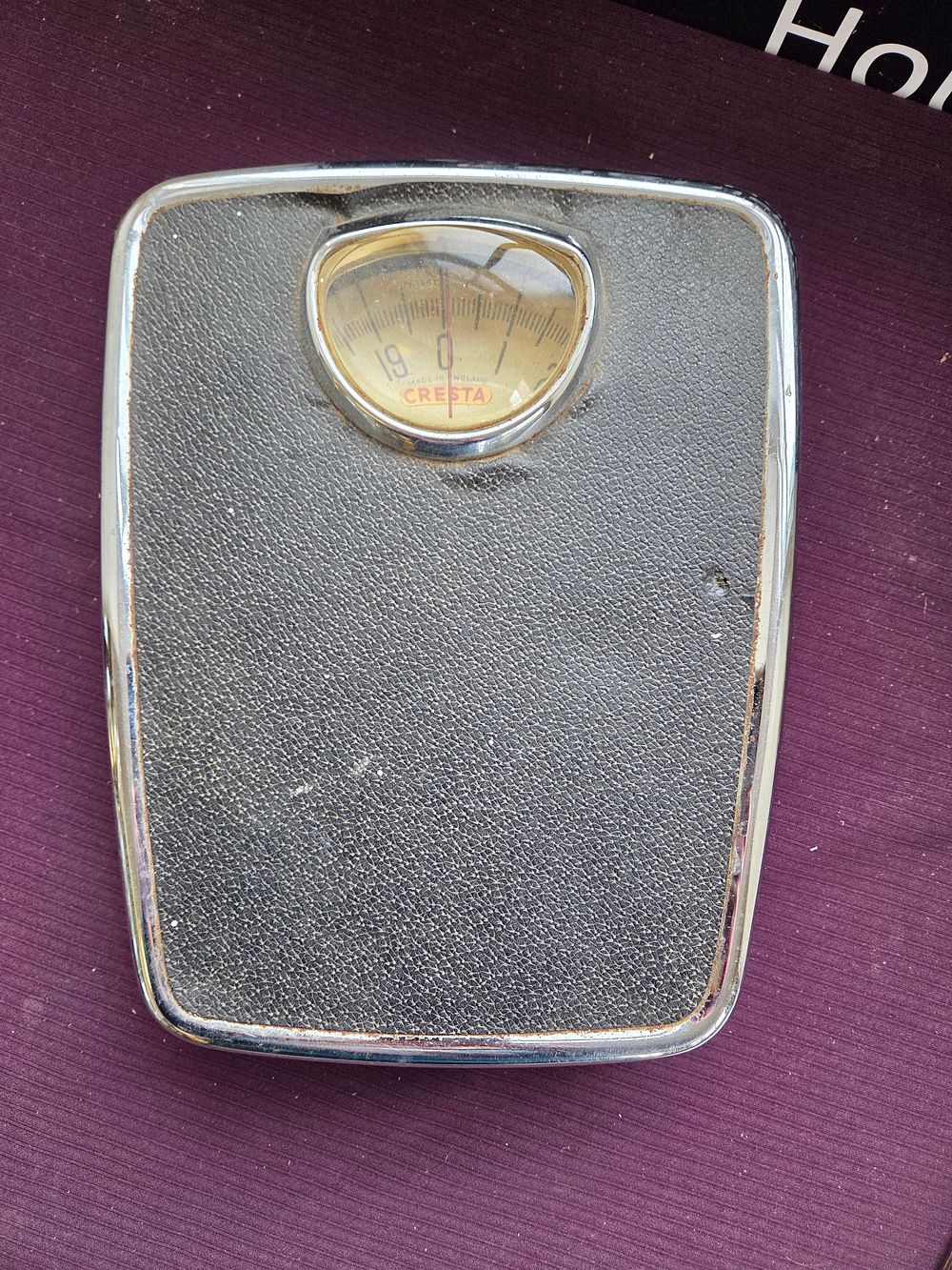 Lot 347 – Vintage Cresta Mechanical Bathroom Scale Made in England
