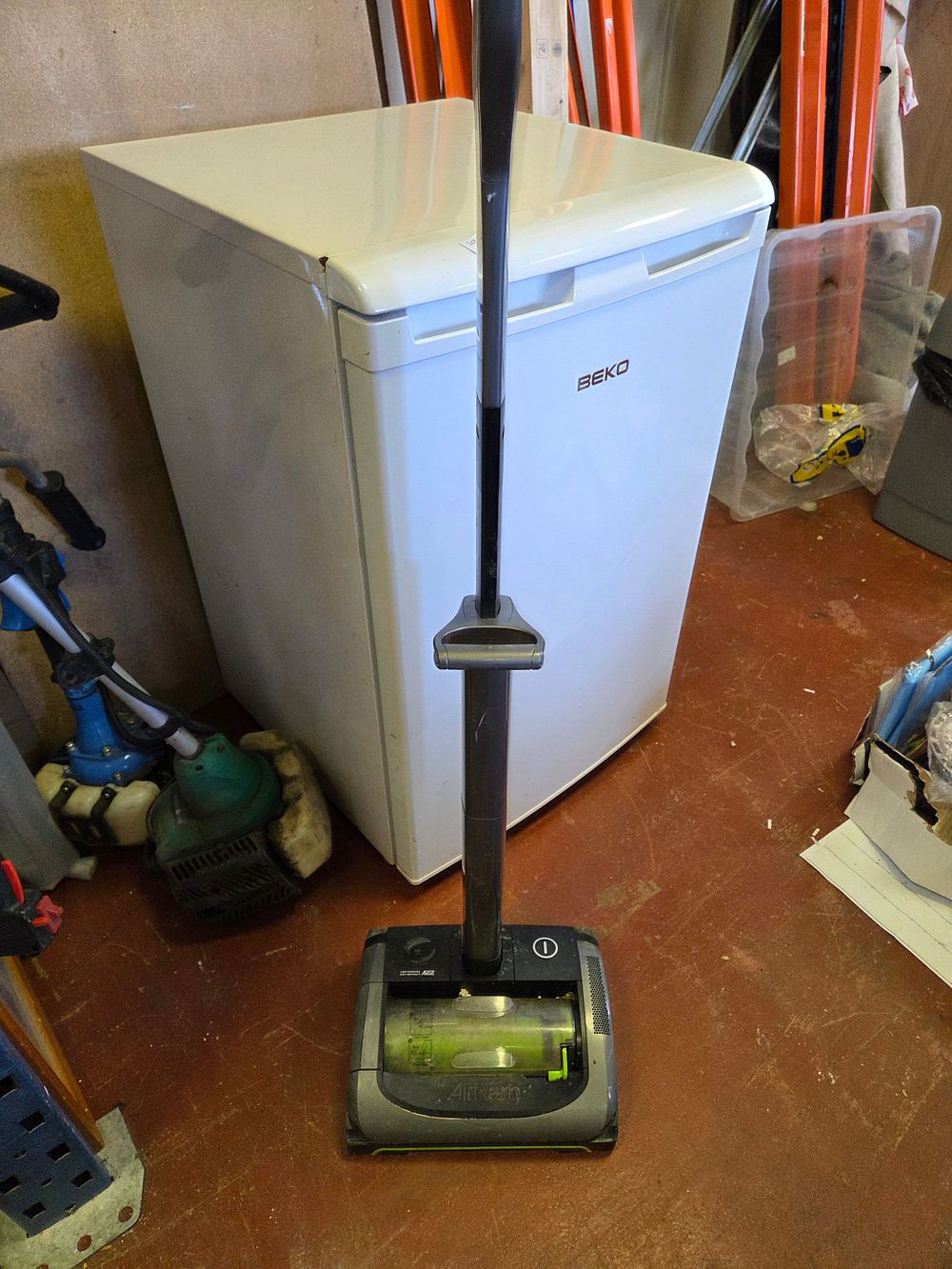 Lot 359 – Gtech AirRam Vacuum Cleaner