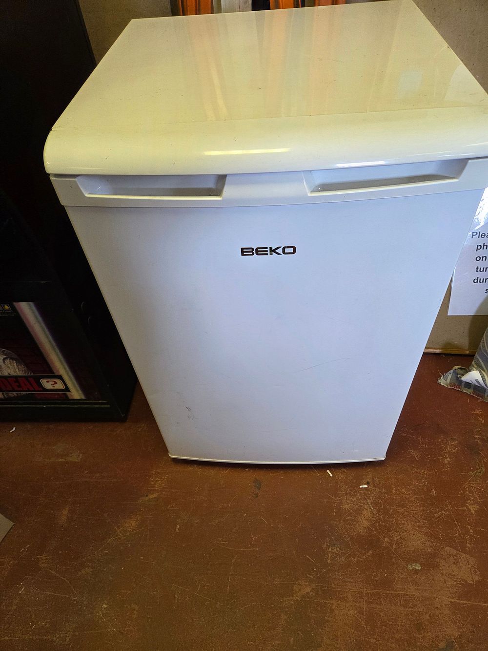 Lot 358 – Beko Undercounter Fridge in Working Order