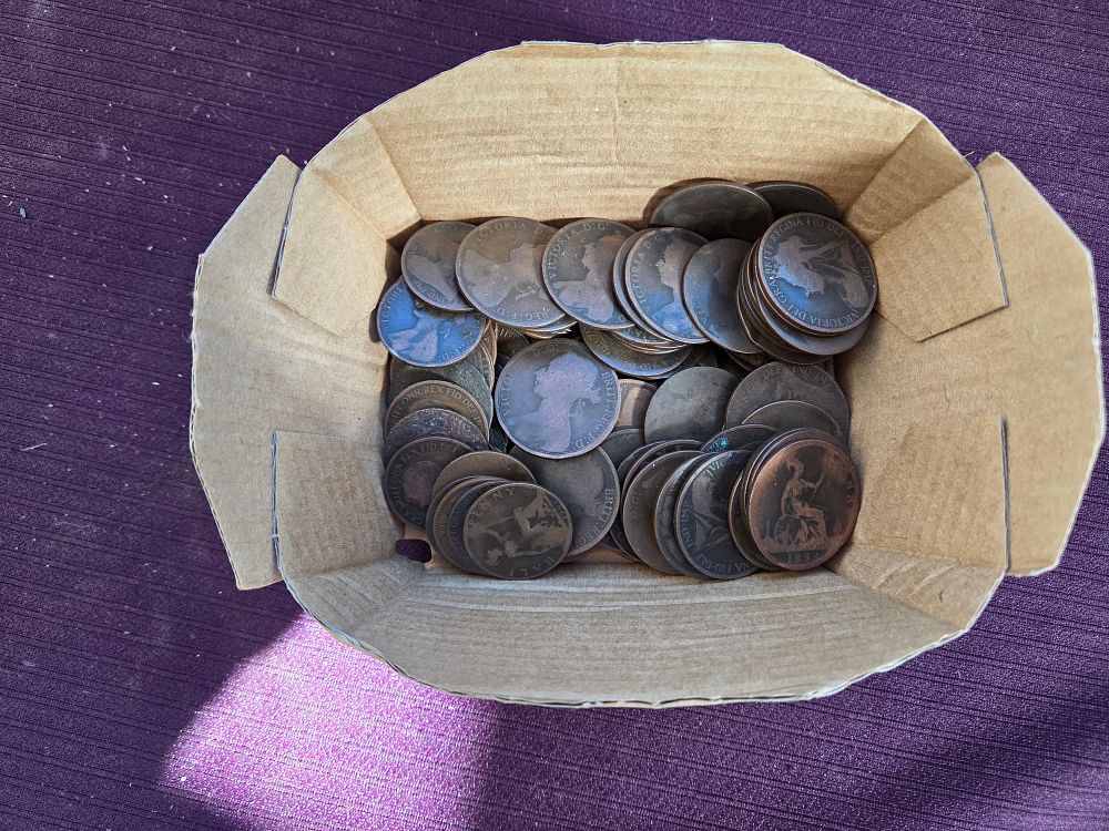 Lot 657 – A Collection of UK Bronze Pennies and Halfpennies, Victoria and Edward VII