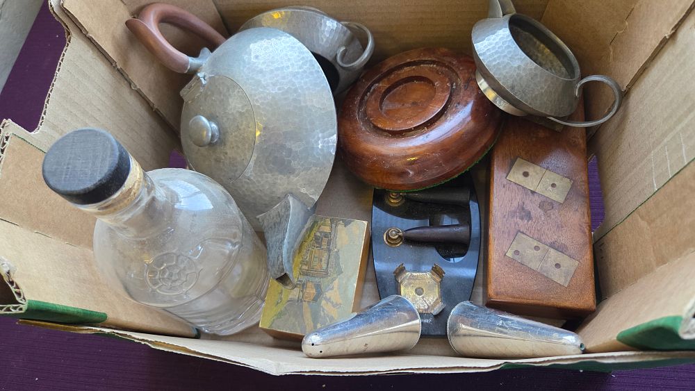 Lot 160 – An Assortment of Decorative Collectables and Vintage Items including Arts and Crafts Style Metalware and a Glass Decanter