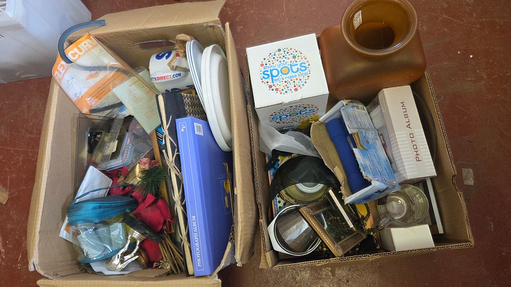 Lot 186 – Two Boxes of Miscellaneous Household Goods, Collectibles, and Ephemera