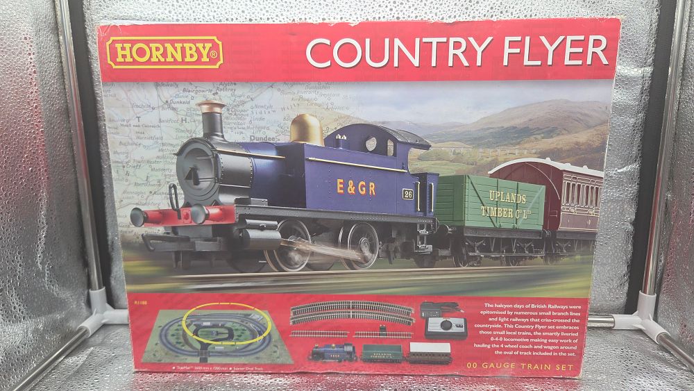 Lot 271 – Hornby R1188 Country Flyer OO Gauge Model Train Set