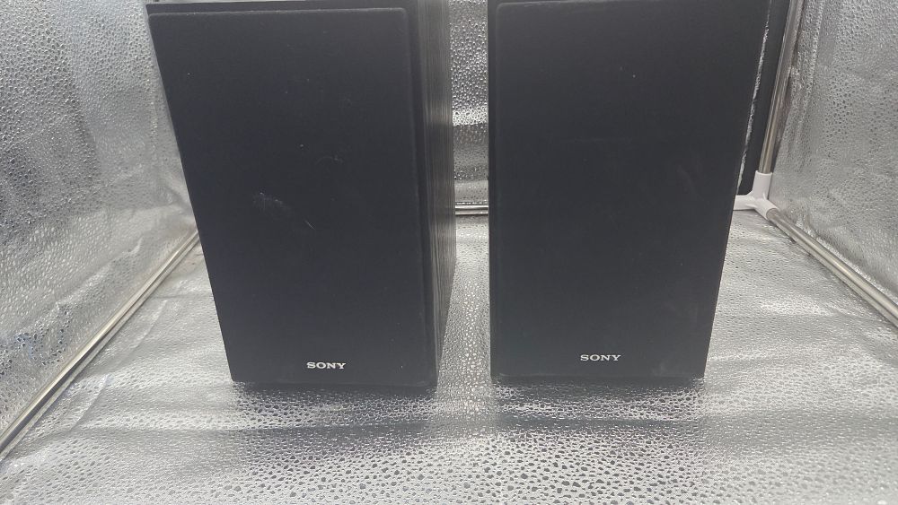 Lot 312 – A Pair of Sony Bookshelf Speakers Attributed to Model SSCS5