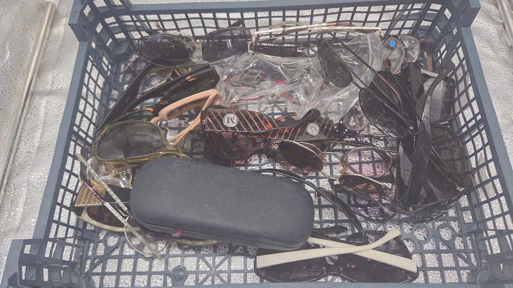Lot 318 – An Assortment of Contemporary and Vintage Sunglasses and Spectacles