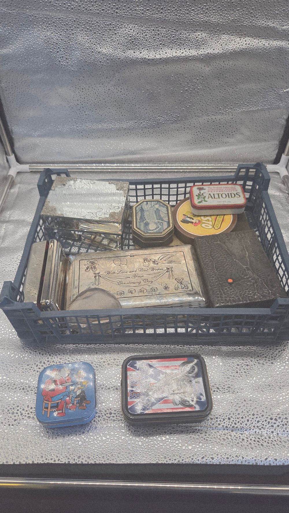 Lot 321 – A Collection of Decorative and Commercial Metal Tins and Boxes