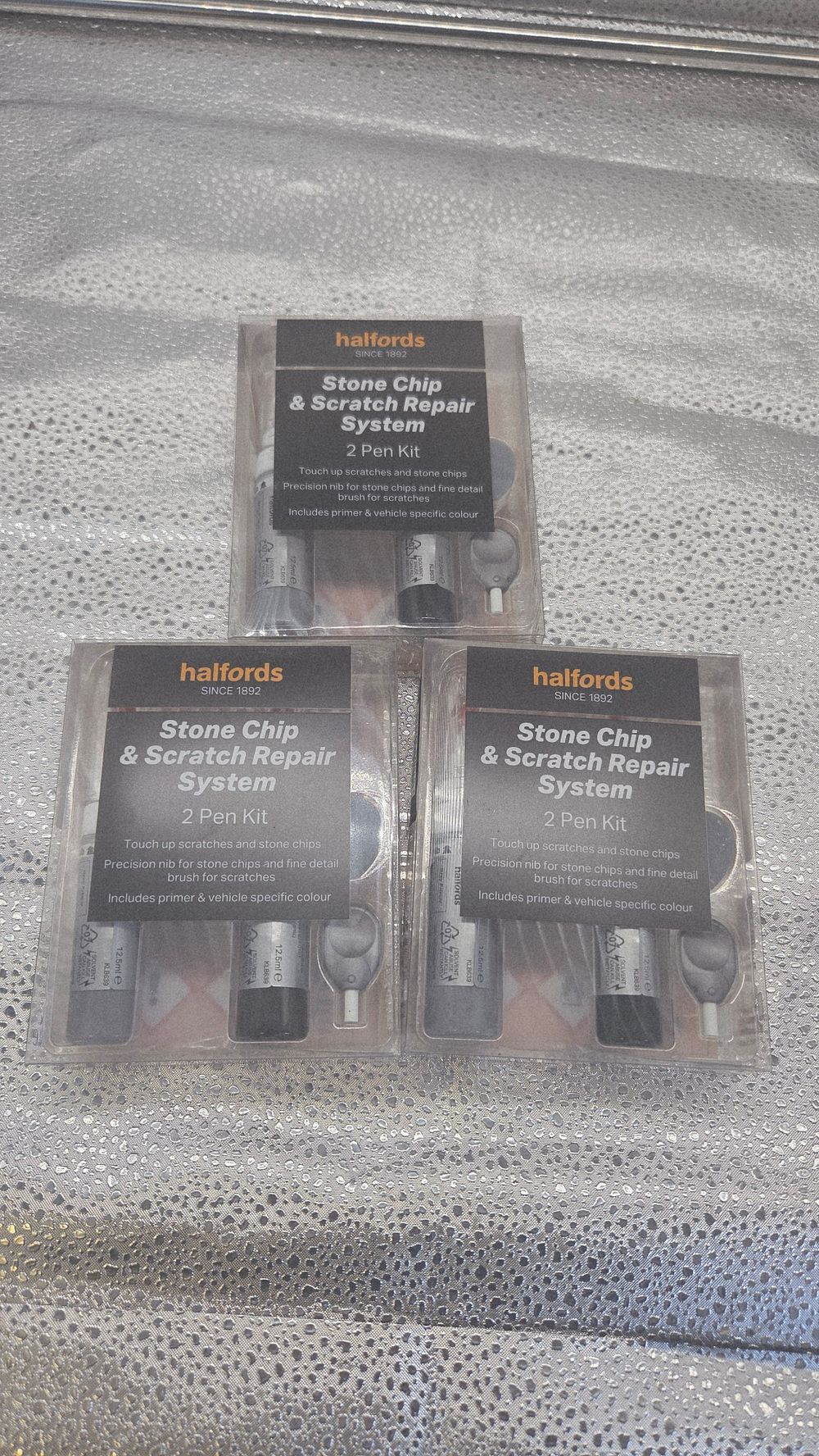 Lot 322 – Three Halfords Stone Chip and Scratch Repair System 2 Pen Kits, Paint Code KLB639