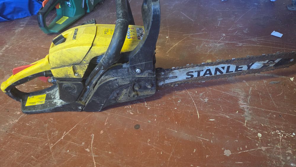 Lot 346 – A Stanley SCS-52 Jet 52cc Petrol Chainsaw